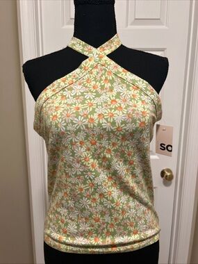 SO Light Green Floral Halter Camisole with Cross-Strap Neckline